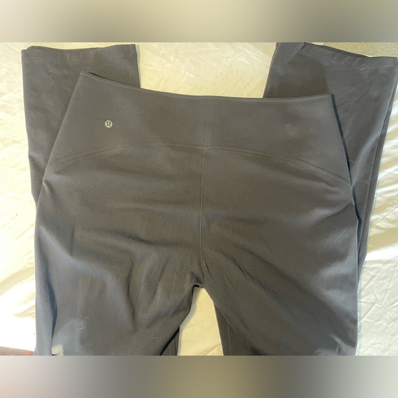 Lululemon Smooth Fit Pull-On High-Rise Pant Size 14 - Picture 4 of 4